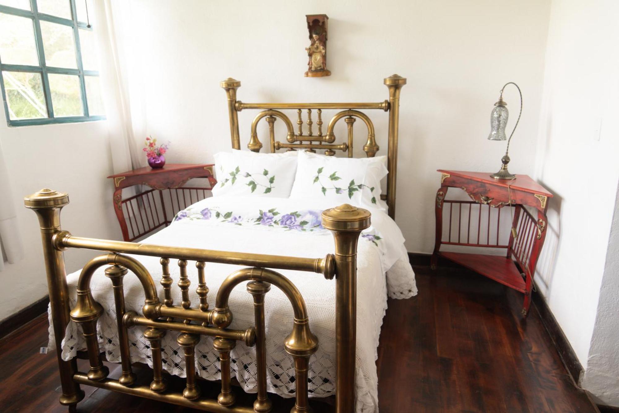 Puembo Hotel Boutique Casa De Hacienda Su Merced מראה חיצוני תמונה