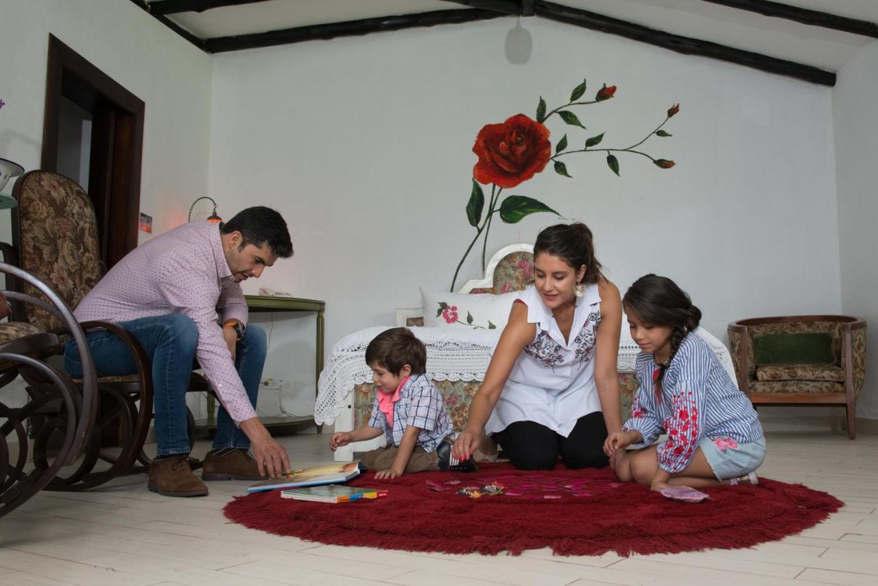 Puembo Hotel Boutique Casa De Hacienda Su Merced מראה חיצוני תמונה